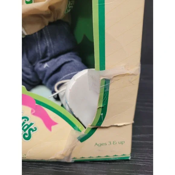 1985 Cabbage Patch Kids Boy Doll Vick Hudson Sept 1st Cert & Box READ 1 - Picture 13 of 16